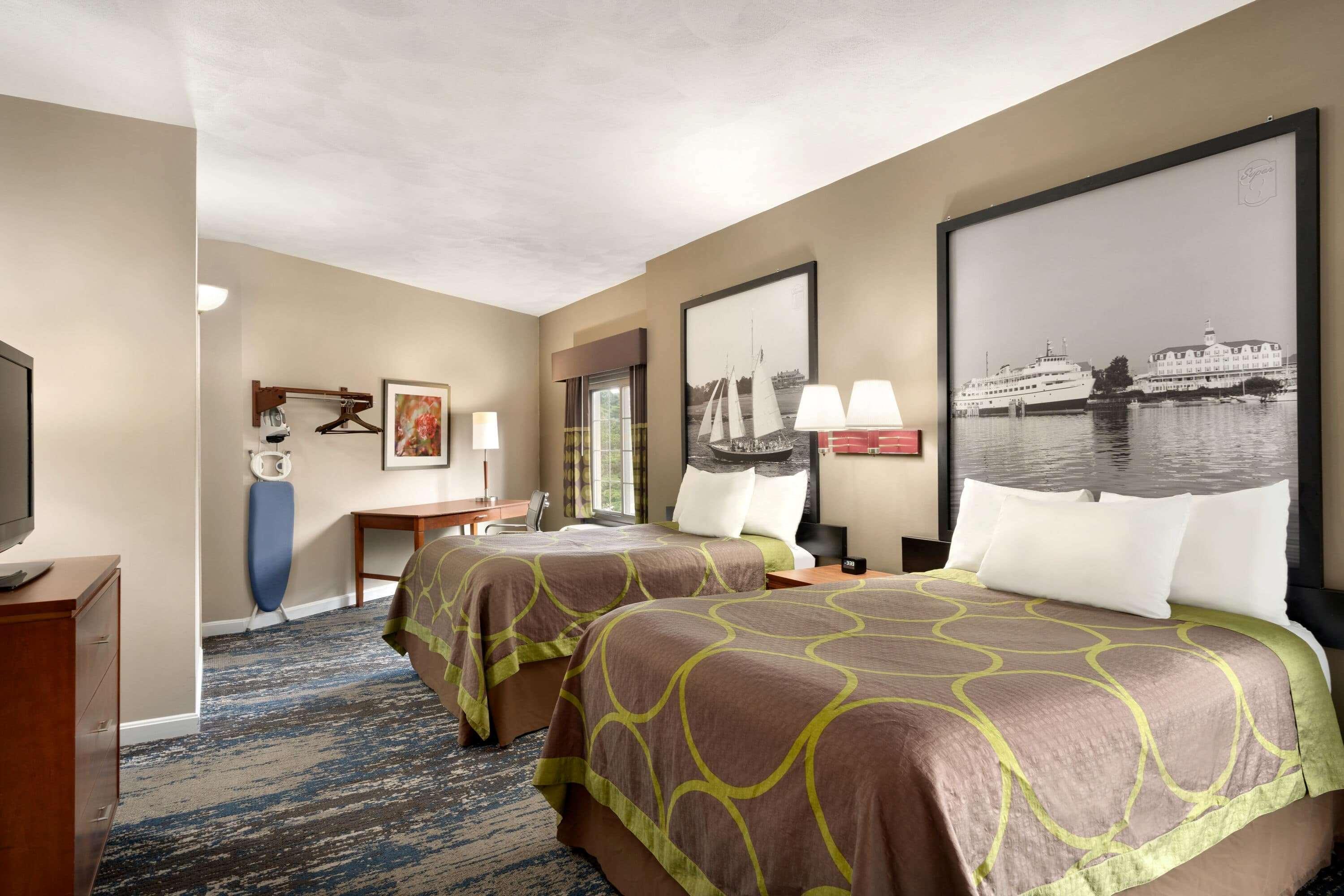 Super 8 By Wyndham West Greenwich/Providence Εξωτερικό φωτογραφία
