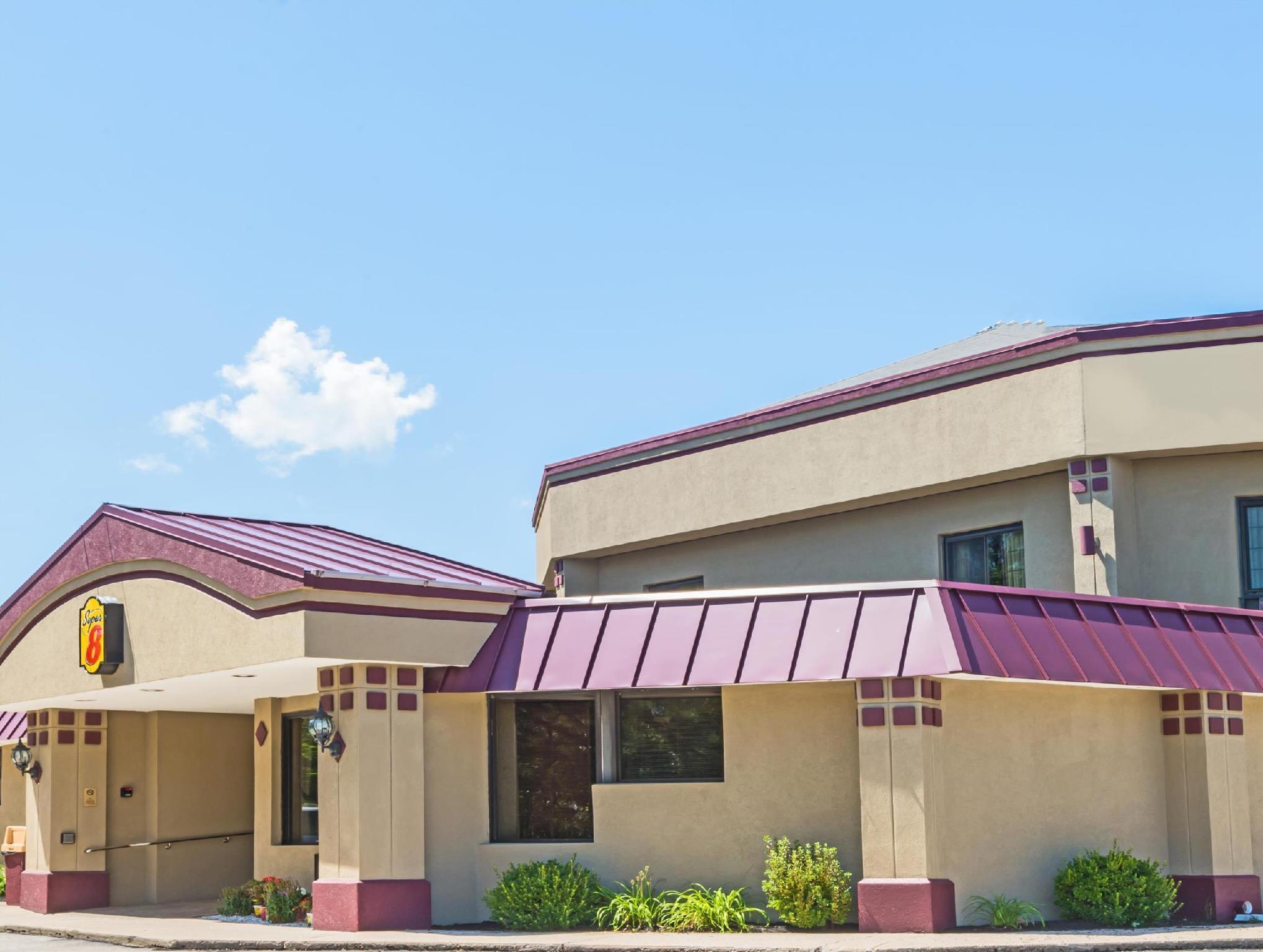 Super 8 By Wyndham West Greenwich/Providence Εξωτερικό φωτογραφία