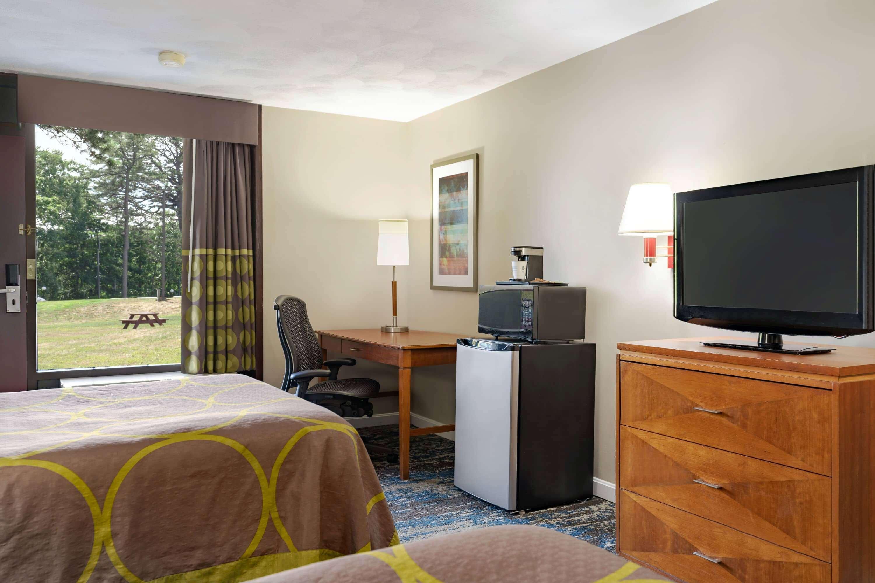 Super 8 By Wyndham West Greenwich/Providence Εξωτερικό φωτογραφία